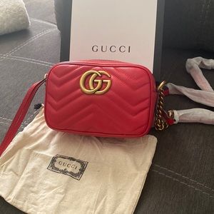 GG Marmont Red (Mini)
